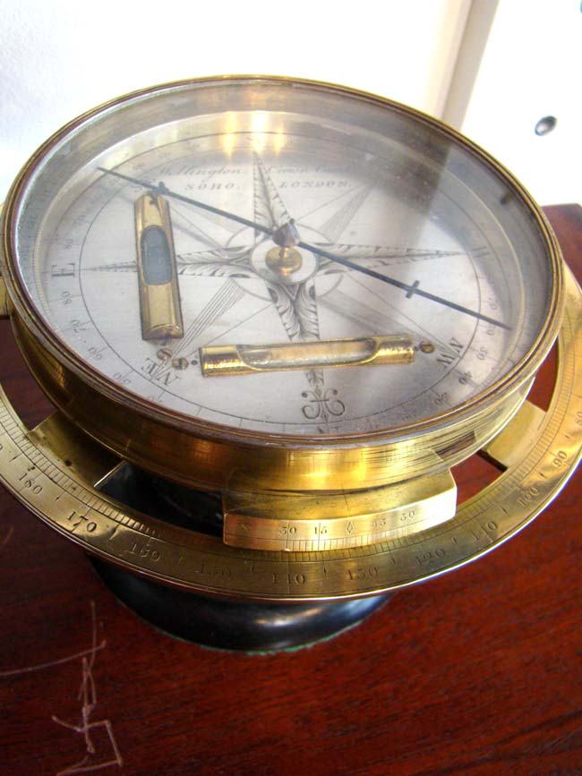 A Rare Surveyor's Compass by Wellington, Crown Court, Soho, London circa 1800-1820 — image 2